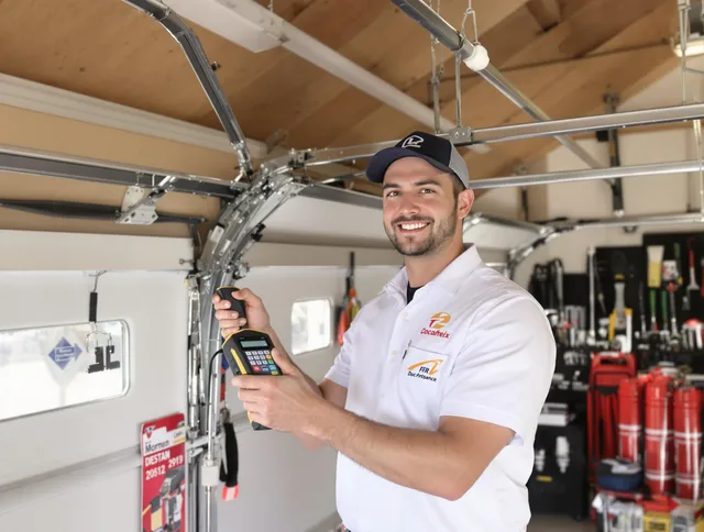 New Franklin Garage Door Repair local technician providing expert garage door repair in New Franklin neighborhood